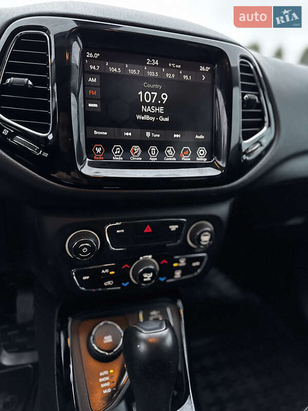 Позашляховик / Кросовер Jeep Compass 2020 в Києві фото 30 Позашляховик / Кросовер Jeep Compass 2020 в Києві