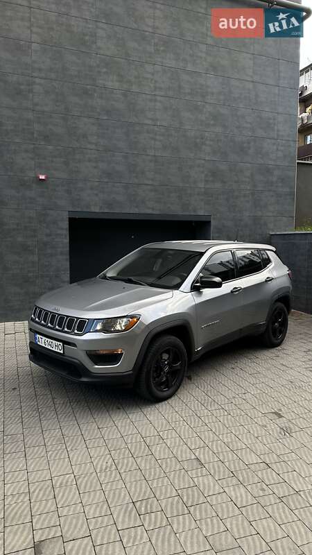 Внедорожник / Кроссовер Jeep Compass 2017 в Ивано-Франковске фото 6 Внедорожник / Кроссовер Jeep Compass 2017 в Ивано-Франковске