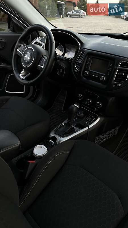 Внедорожник / Кроссовер Jeep Compass 2017 в Ивано-Франковске фото 24 Внедорожник / Кроссовер Jeep Compass 2017 в Ивано-Франковске