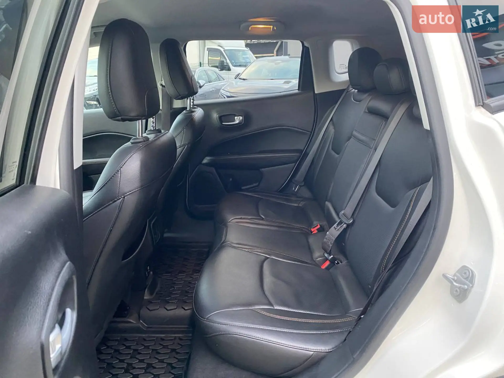 2018 Jeep Compass - мініатюра 23