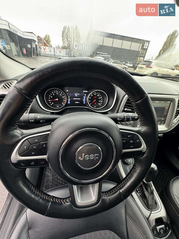Внедорожник / Кроссовер Jeep Compass 2017 в Киеве фото 11 Внедорожник / Кроссовер Jeep Compass 2017 в Киеве