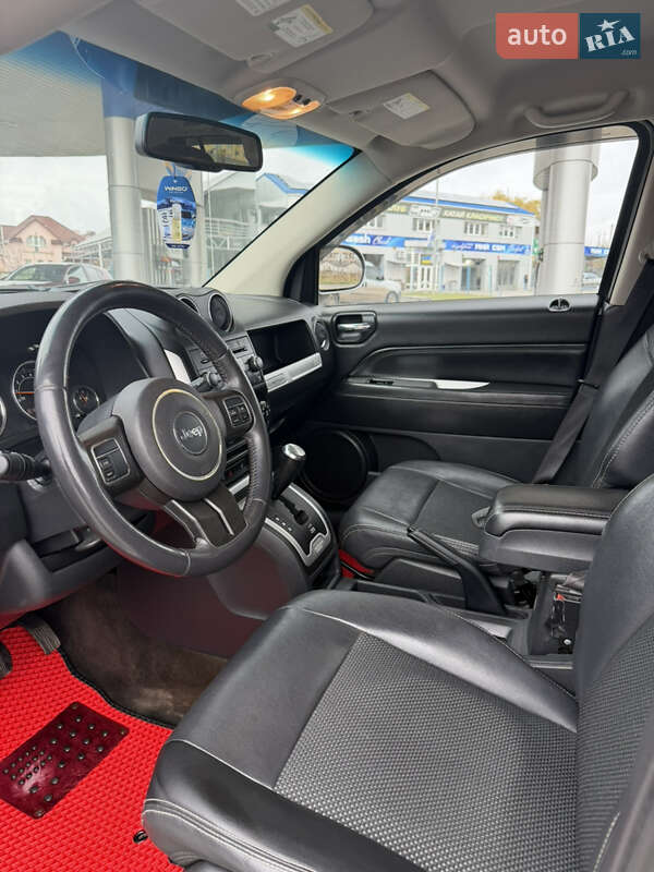 Внедорожник / Кроссовер Jeep Compass 2014 в Хмельницком