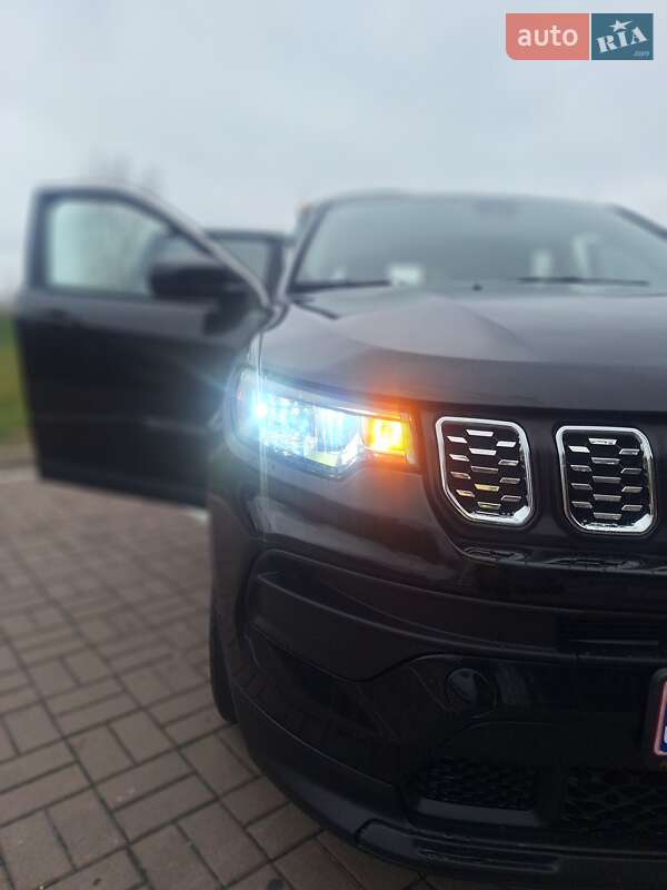 Позашляховик / Кросовер Jeep Compass 2022 в Києві фото 7 Позашляховик / Кросовер Jeep Compass 2022 в Києві