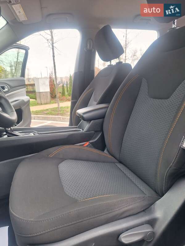 Позашляховик / Кросовер Jeep Compass 2022 в Києві фото 34 Позашляховик / Кросовер Jeep Compass 2022 в Києві