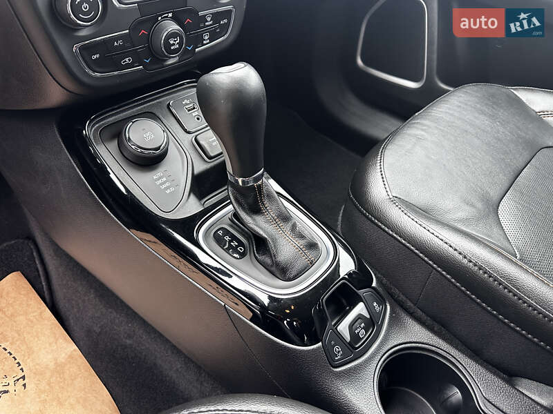 Внедорожник / Кроссовер Jeep Compass 2020 в Полтаве фото 29 Внедорожник / Кроссовер Jeep Compass 2020 в Полтаве