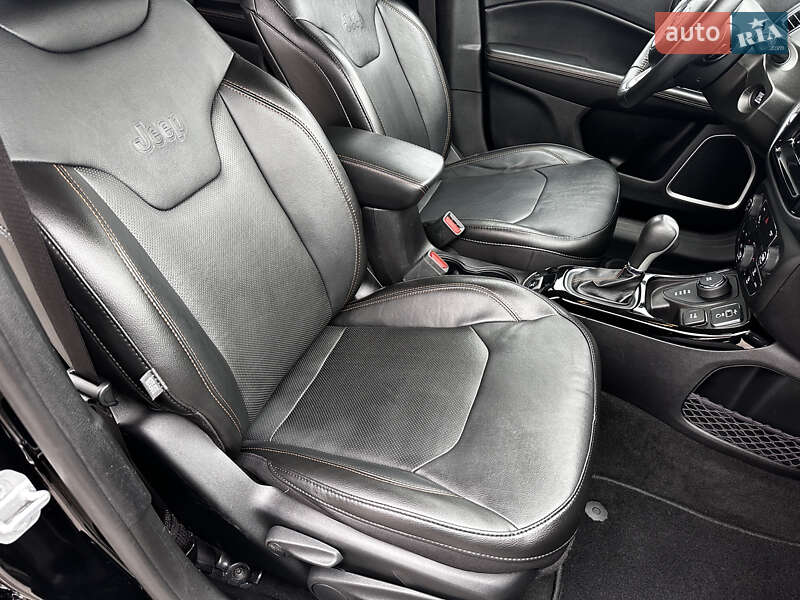 Внедорожник / Кроссовер Jeep Compass 2020 в Полтаве фото 41 Внедорожник / Кроссовер Jeep Compass 2020 в Полтаве