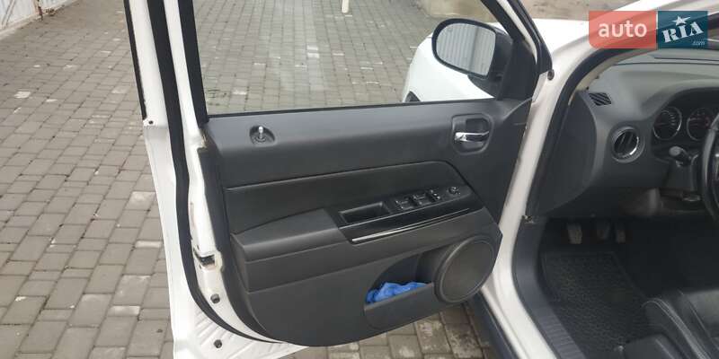 Внедорожник / Кроссовер Jeep Compass 2011 в Умани фото 11 Внедорожник / Кроссовер Jeep Compass 2011 в Умани