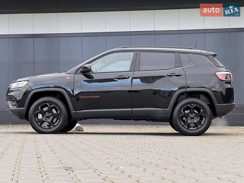 Внедорожник / Кроссовер Jeep Compass 2023 в Киеве