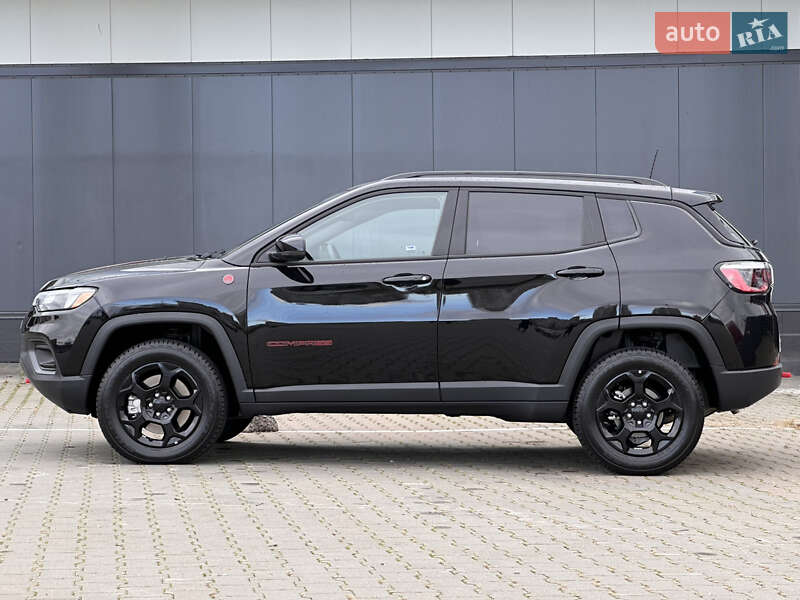 Внедорожник / Кроссовер Jeep Compass 2023 в Киеве