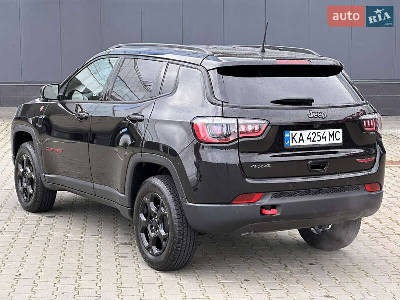 Внедорожник / Кроссовер Jeep Compass 2023 в Киеве