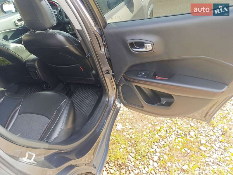 Внедорожник / Кроссовер Jeep Compass 2019 в Коломые