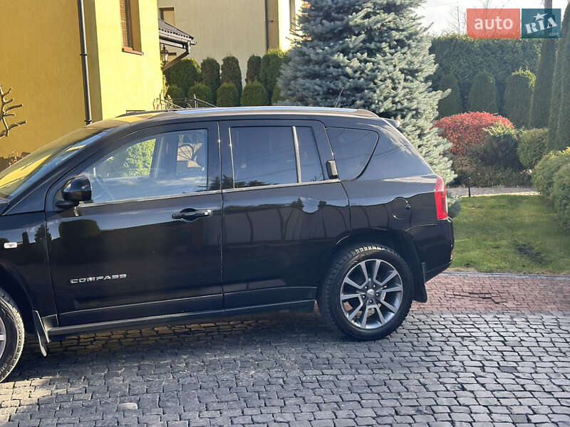Внедорожник / Кроссовер Jeep Compass 2013 в Львове