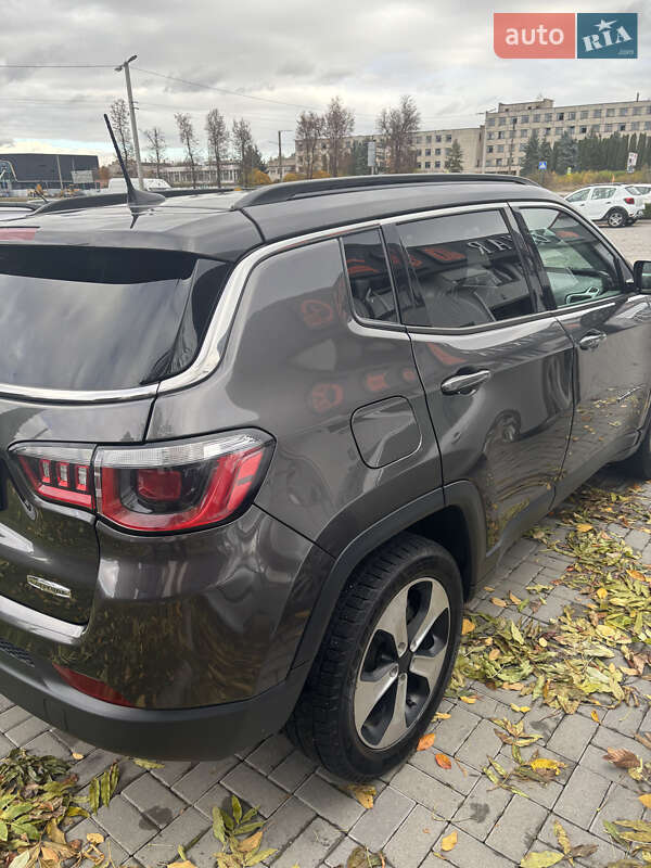 Внедорожник / Кроссовер Jeep Compass 2017 в Каменец-Подольском фото 4 Внедорожник / Кроссовер Jeep Compass 2017 в Каменец-Подольском