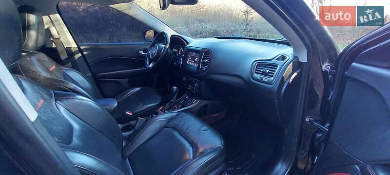 Позашляховик / Кросовер Jeep Compass 2017 в Дубні фото 23 Позашляховик / Кросовер Jeep Compass 2017 в Дубні