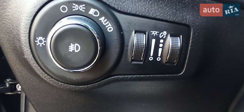 Позашляховик / Кросовер Jeep Compass 2019 в Дубні