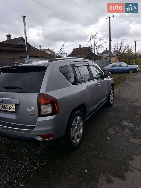 Внедорожник / Кроссовер Jeep Compass 2014 в Кривом Роге