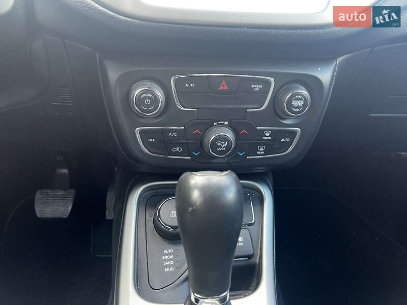 Внедорожник / Кроссовер Jeep Compass 2020 в Днепре фото 34 Внедорожник / Кроссовер Jeep Compass 2020 в Днепре