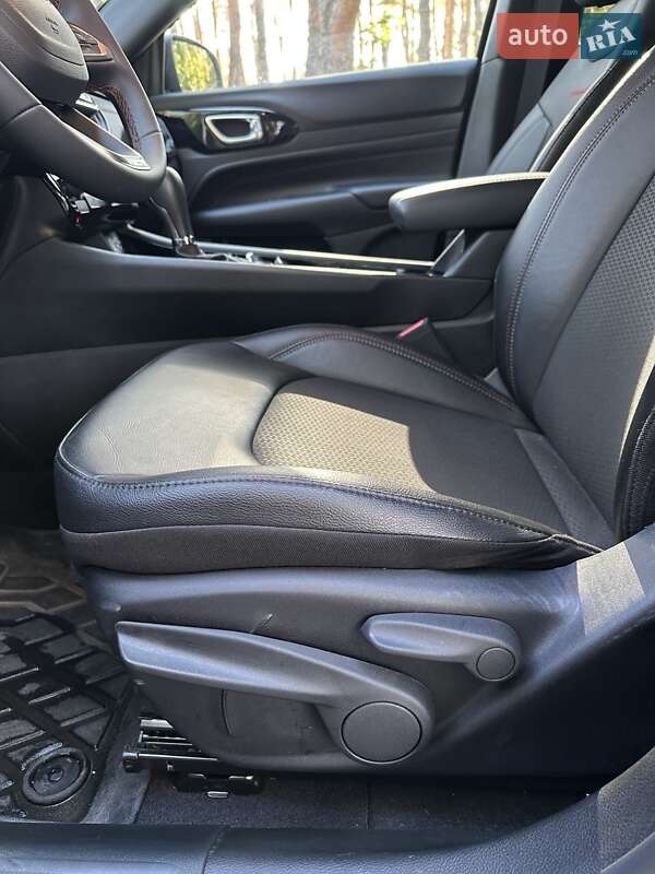 Позашляховик / Кросовер Jeep Compass 2025 в Білогородці