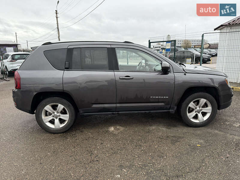 Внедорожник / Кроссовер Jeep Compass 2014 в Киеве фото 8 Внедорожник / Кроссовер Jeep Compass 2014 в Киеве
