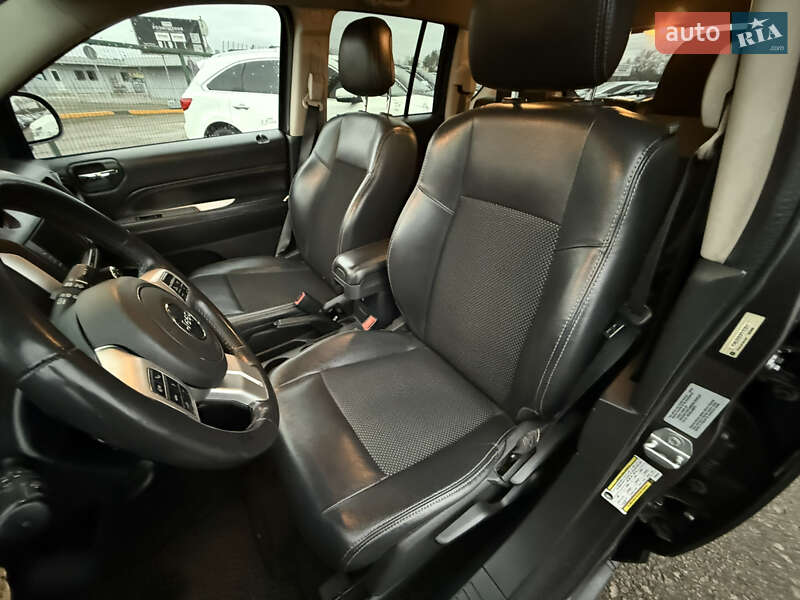Внедорожник / Кроссовер Jeep Compass 2014 в Киеве фото 13 Внедорожник / Кроссовер Jeep Compass 2014 в Киеве
