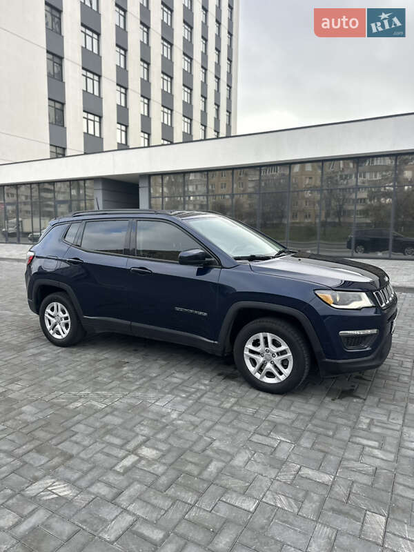 Позашляховик / Кросовер Jeep Compass 2018 в Дніпрі