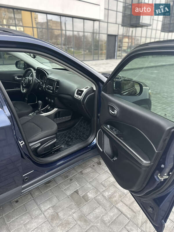 Позашляховик / Кросовер Jeep Compass 2018 в Дніпрі