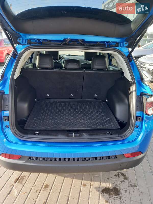 Позашляховик / Кросовер Jeep Compass 2019 в Полтаві фото 11 Позашляховик / Кросовер Jeep Compass 2019 в Полтаві