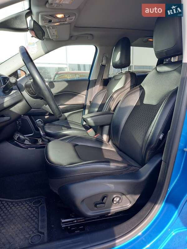 Позашляховик / Кросовер Jeep Compass 2019 в Полтаві фото 13 Позашляховик / Кросовер Jeep Compass 2019 в Полтаві