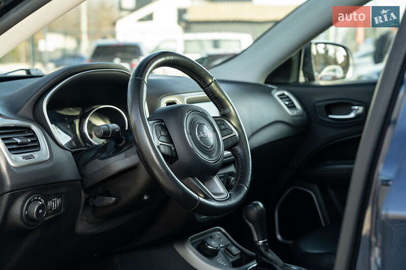 Внедорожник / Кроссовер Jeep Compass 2018 в Черновцах