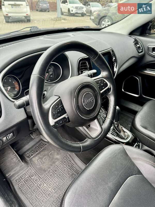 Внедорожник / Кроссовер Jeep Compass 2018 в Киеве