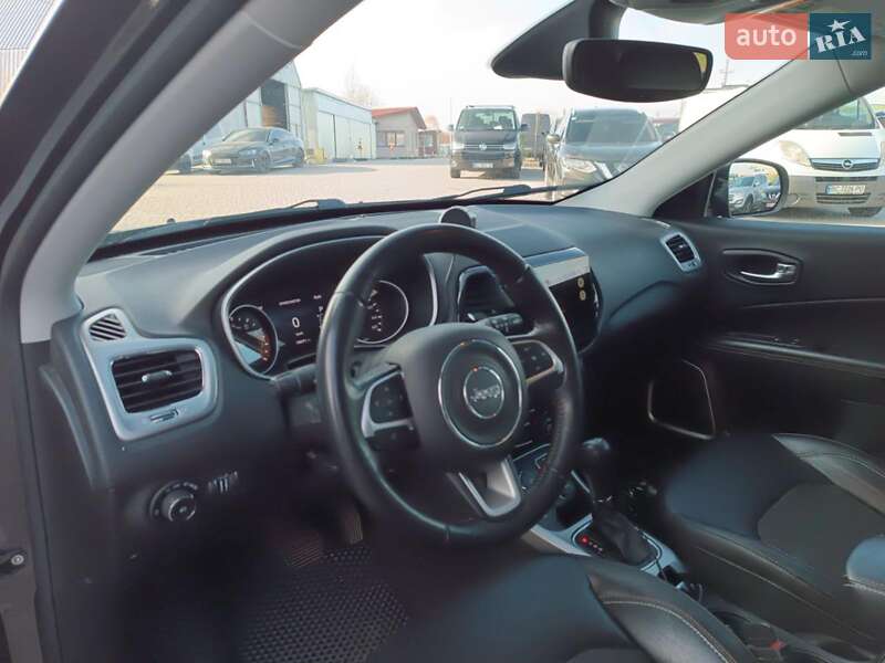 Внедорожник / Кроссовер Jeep Compass 2018 в Львове фото 18 Внедорожник / Кроссовер Jeep Compass 2018 в Львове
