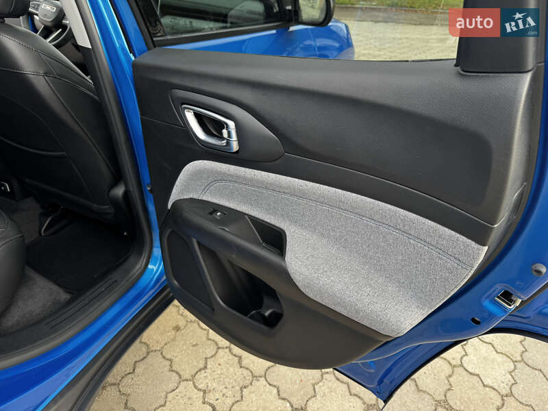 Внедорожник / Кроссовер Jeep Compass 2022 в Черкассах