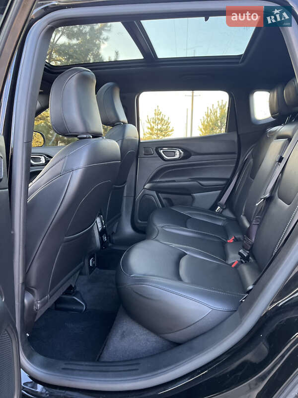 Внедорожник / Кроссовер Jeep Compass 2023 в Львове