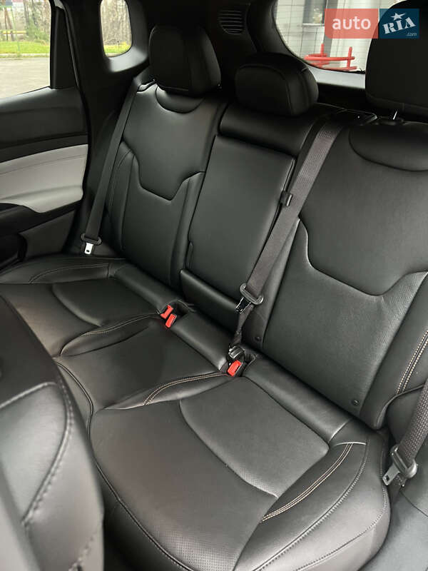 Внедорожник / Кроссовер Jeep Compass 2024 в Харькове