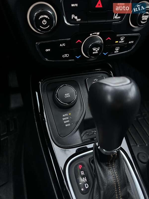 Внедорожник / Кроссовер Jeep Compass 2018 в Сумах фото 24 Внедорожник / Кроссовер Jeep Compass 2018 в Сумах