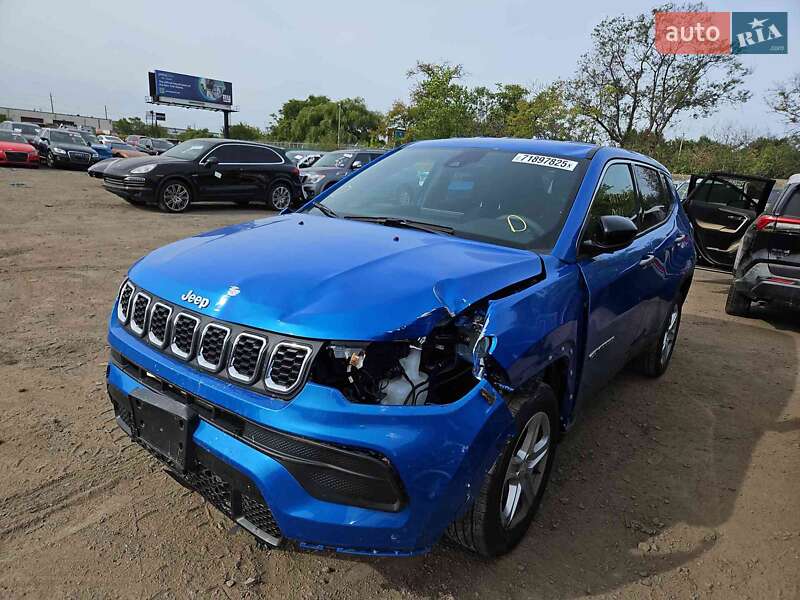 Позашляховик / Кросовер Jeep Compass 2024 в Івано-Франківську