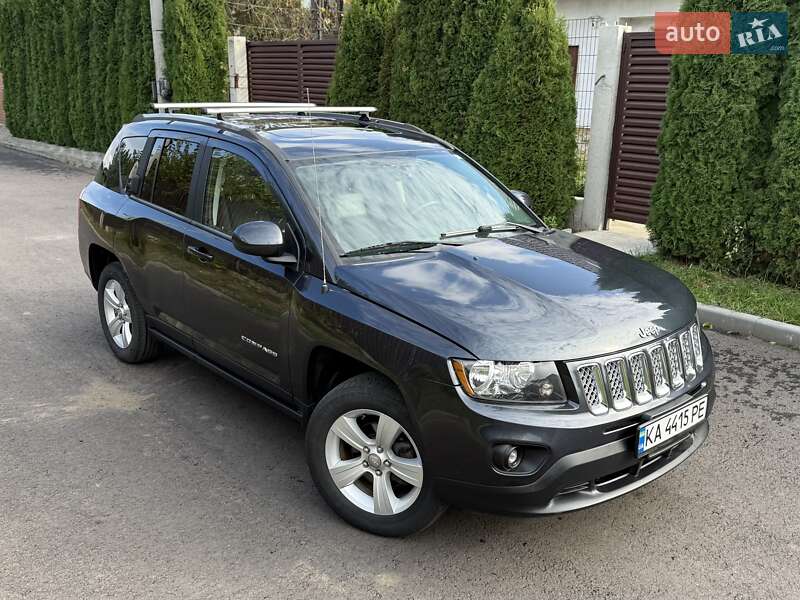 Внедорожник / Кроссовер Jeep Compass 2014 в Киеве