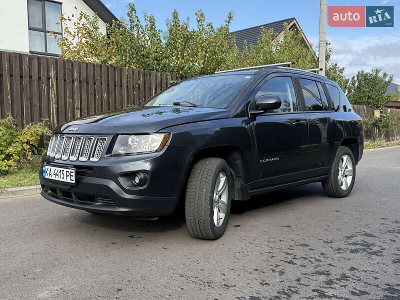 Внедорожник / Кроссовер Jeep Compass 2014 в Киеве