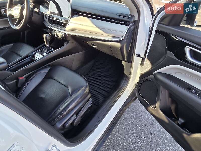 Внедорожник / Кроссовер Jeep Compass 2022 в Киеве