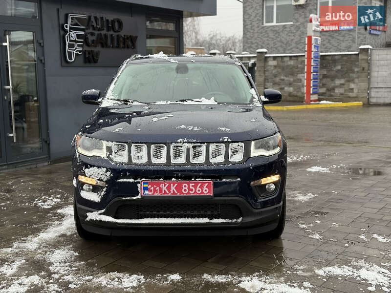 Внедорожник / Кроссовер Jeep Compass 2019 в Ровно