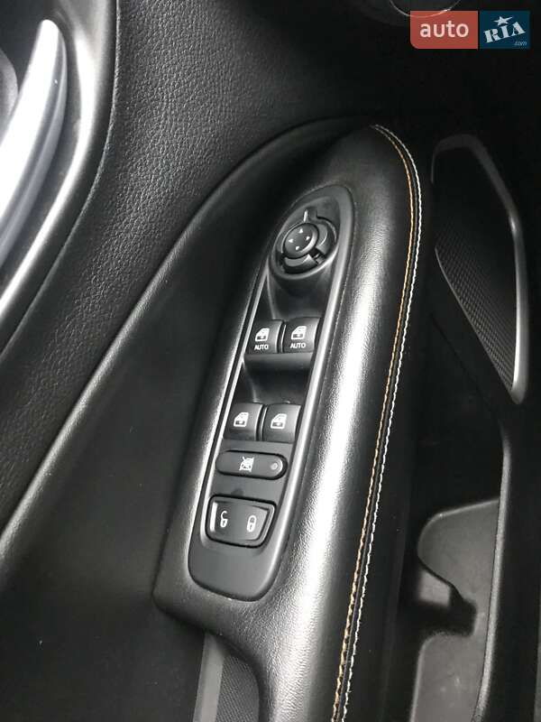 Внедорожник / Кроссовер Jeep Compass 2019 в Киеве