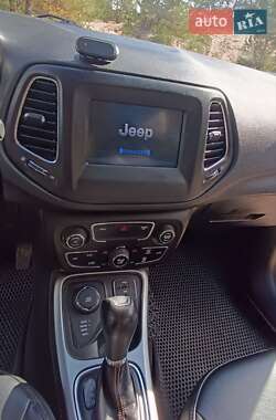 Внедорожник / Кроссовер Jeep Compass 2017 в Славуте
