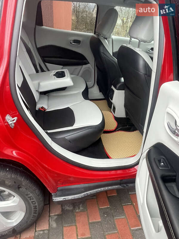 Позашляховик / Кросовер Jeep Compass 2021 в Рівному