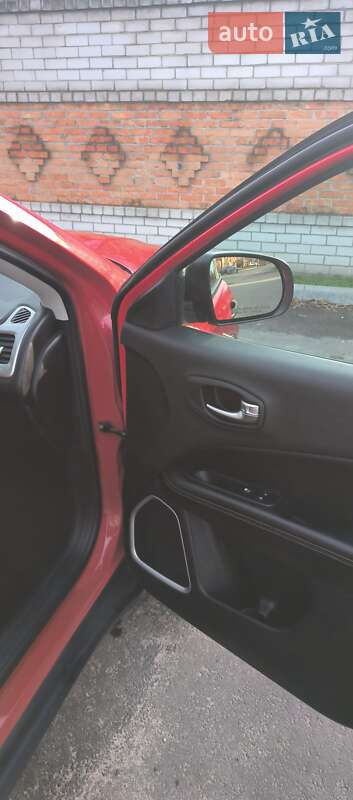 Внедорожник / Кроссовер Jeep Compass 2017 в Черкассах