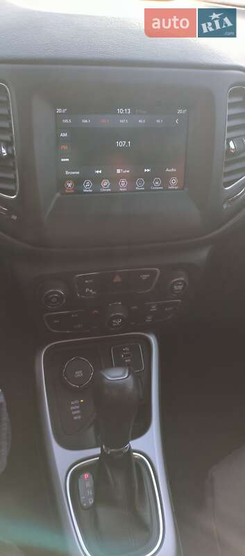 Внедорожник / Кроссовер Jeep Compass 2017 в Черкассах