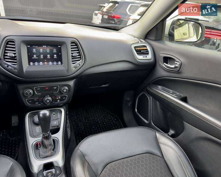 Позашляховик / Кросовер Jeep Compass 2019 в Києві