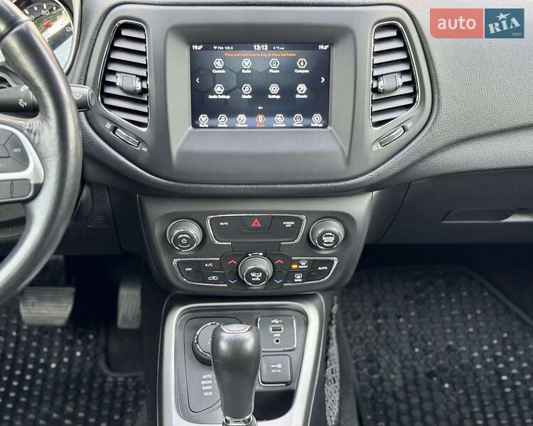 Позашляховик / Кросовер Jeep Compass 2019 в Києві