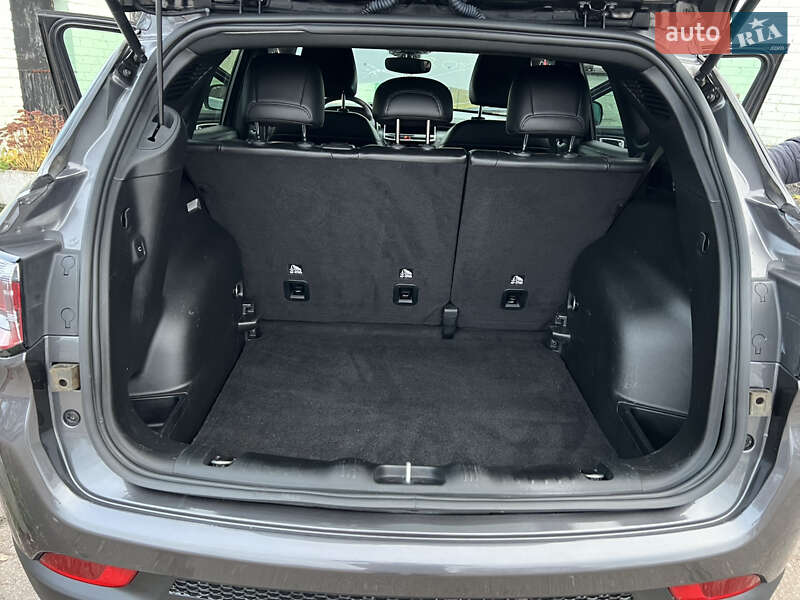 Позашляховик / Кросовер Jeep Compass 2022 в Чернігові