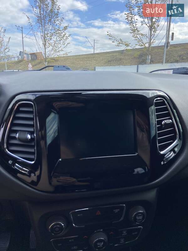 Позашляховик / Кросовер Jeep Compass 2020 в Ірпені