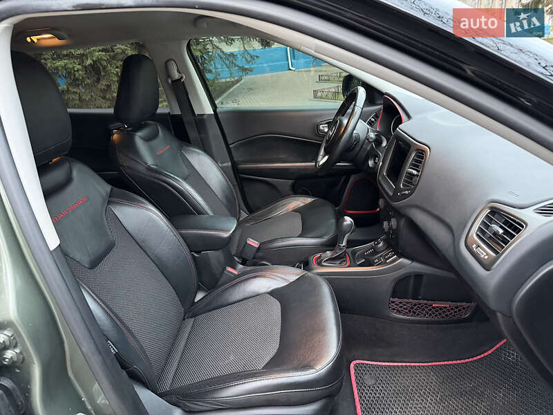 Позашляховик / Кросовер Jeep Compass 2017 в Сумах